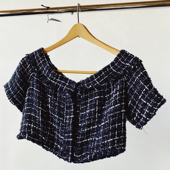 Grace Kelly - Tweed Off-Shoulder Top - NWT - Picture 6 of 8